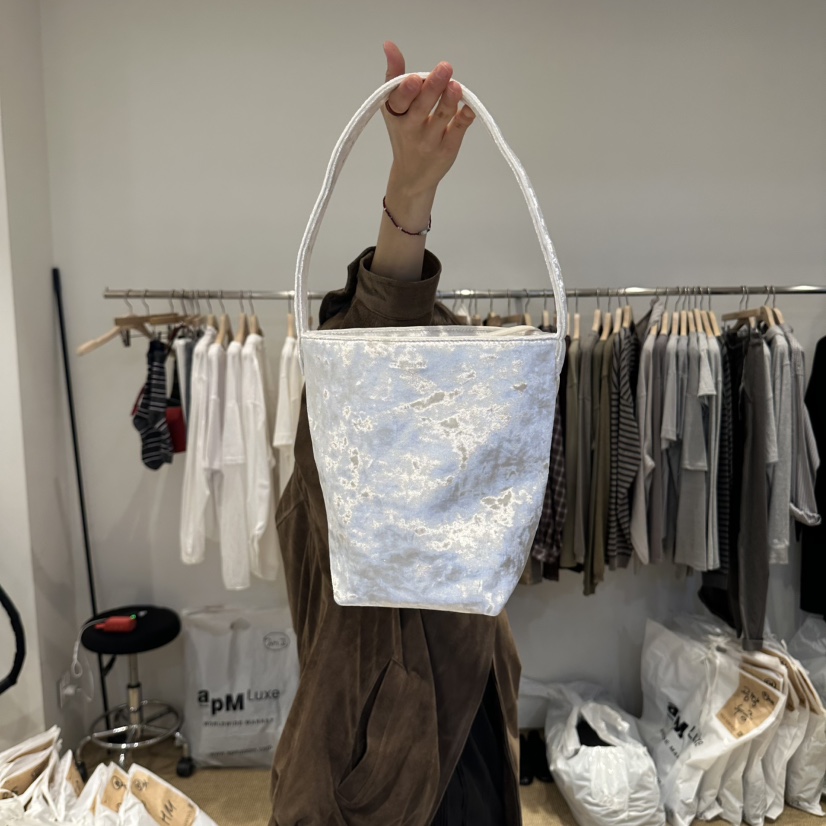 SELF SERVICE/MASOF東大門代購女裝新品人氣單肩斜跨包天鵝絨SELF SERVICE/MASOF單肩/斜跨包圖色1