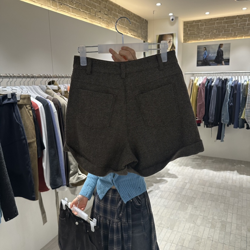 FLEEK韓國直郵女裝新品真品時尚人氣休閑熱賣推薦短褲Fleek短褲