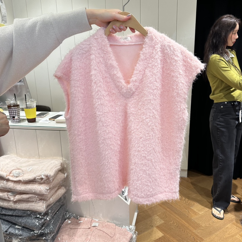 ARC東大門實拍女裝新款真品熱賣時尚推薦人氣休閑吊帶背心絨arc en ciel吊帶/背心圖色1