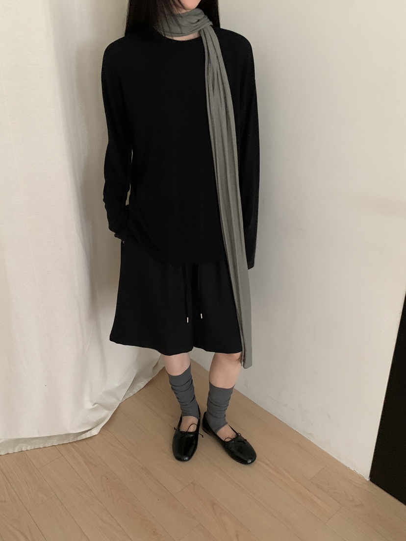 B_GARDER東大門實拍女士新品人氣時尚真品長袖T恤不含圍巾B.GARDER長袖T恤