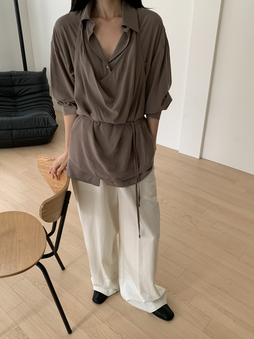 B_GARDER韓國代購女裝新款時尚休閑人氣熱賣真品襯衫蕾絲衫B.GARDER襯衫/蕾絲衫圖色1