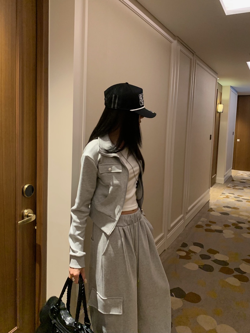 BADCALM韓國直郵女士新款人氣時尚真品熱賣推薦休閑夾克拉鏈BADCALM夾克