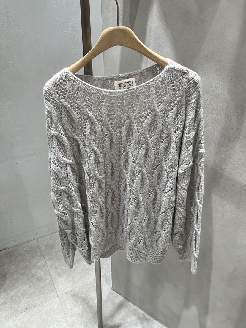 EVERCOMMERCE METICULOUSLY DESIGNED東大門代購女裝新款時尚針織衫船領EVERCOMMERCE METICULOUSLY DESIGNED針織衫圖色1
