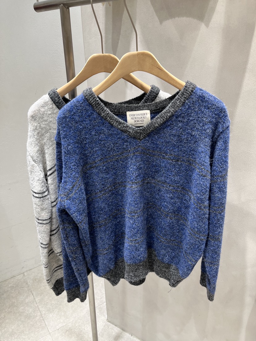 EVERCOMMERCE METICULOUSLY DESIGNED韓國代購女裝新款真品針織衫EVERCOMMERCE METICULOUSLY DESIGNED針織衫