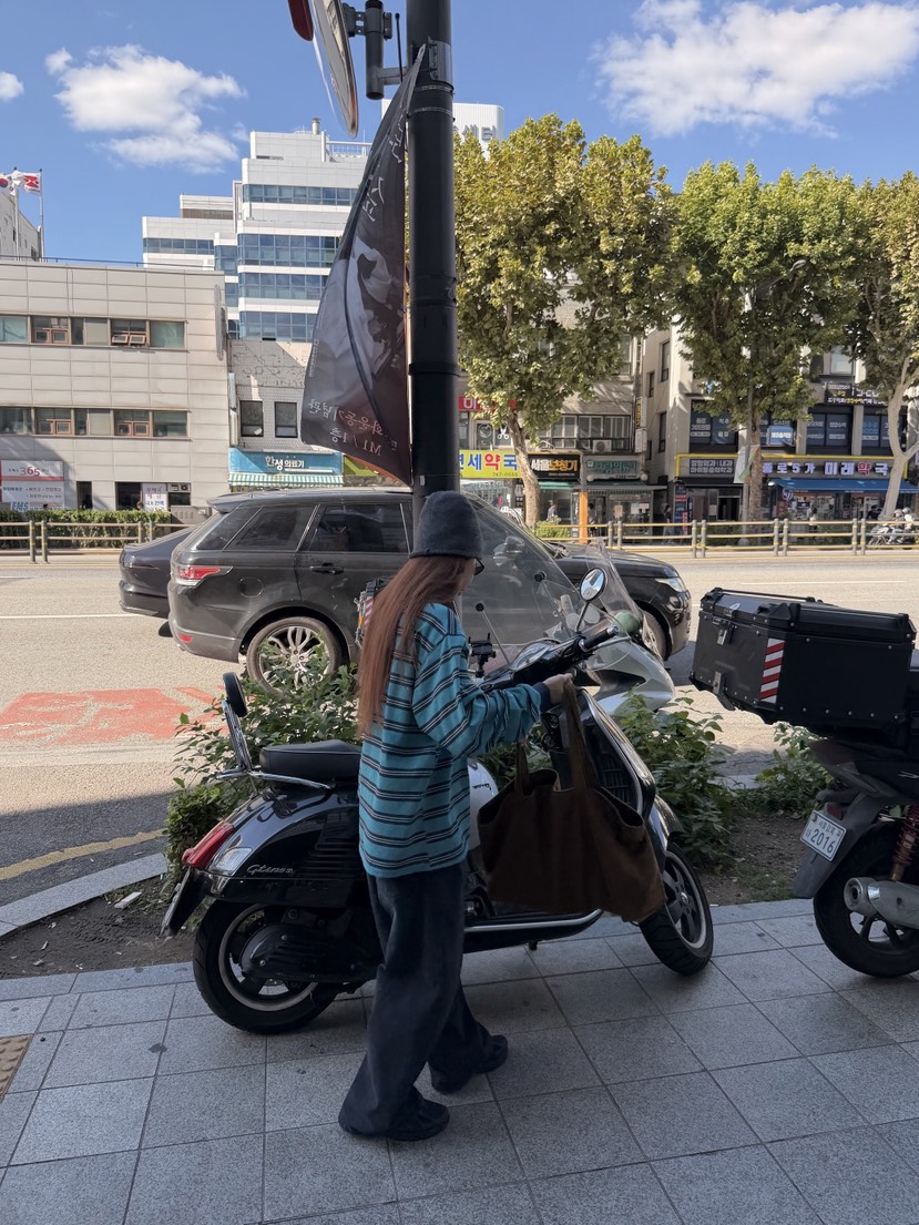 SUNDER MARKET韓國直郵女士新款休閑人氣真品推薦長袖T恤SUNDER MARKET長袖T恤