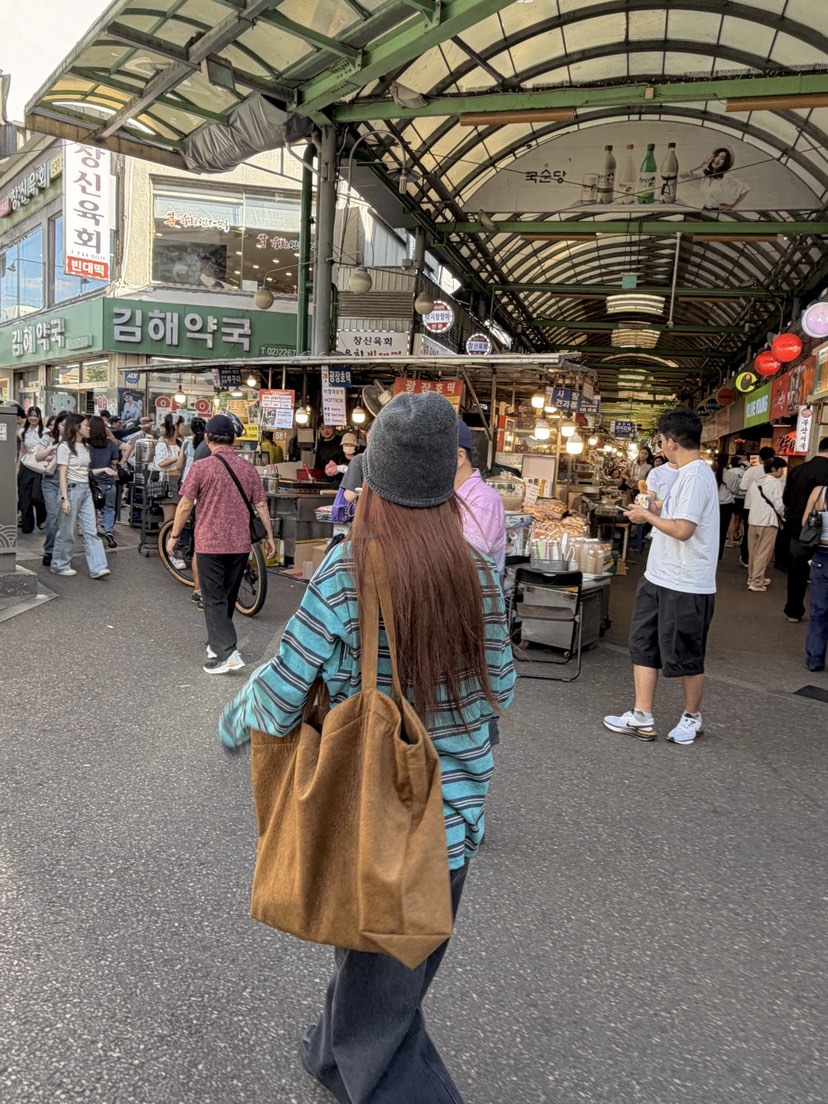 SUNDER MARKET韓國直郵女士新款休閑人氣真品推薦長袖T恤SUNDER MARKET長袖T恤