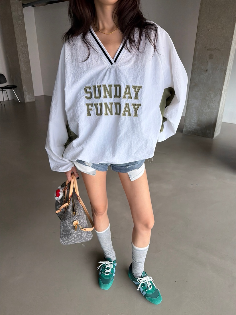 SOLAR韓國直郵女裝新款時尚推薦真品熱賣休閑人氣衛衣SOLAR衛衣