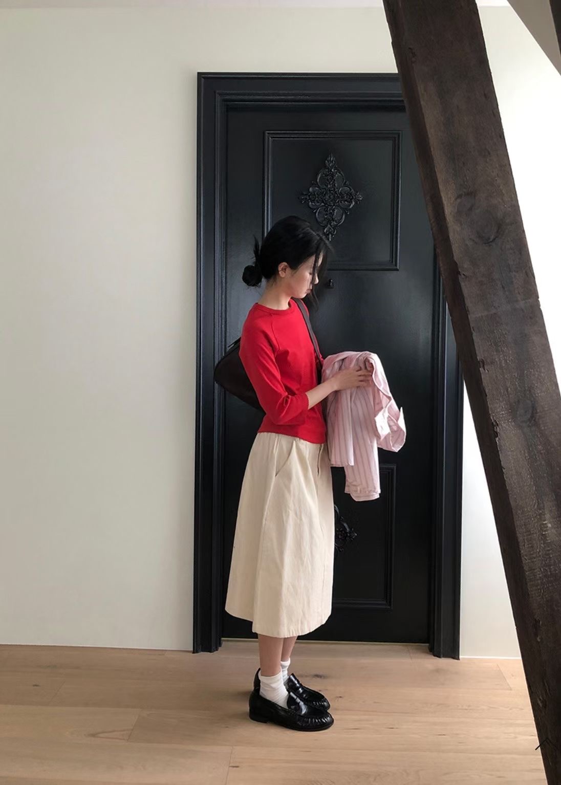 OVERNUE東大門實拍女裝新品熱賣職業真品長袖T恤插肩袖刺繡OVERNUE長袖T恤