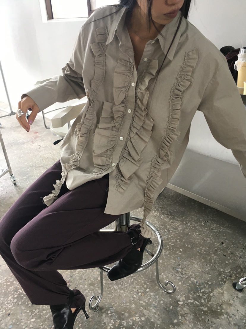 TREMA韓國代購女士新品推薦時尚熱賣休閑職業襯衫蕾絲衫褶邊TREMA襯衫/蕾絲衫
