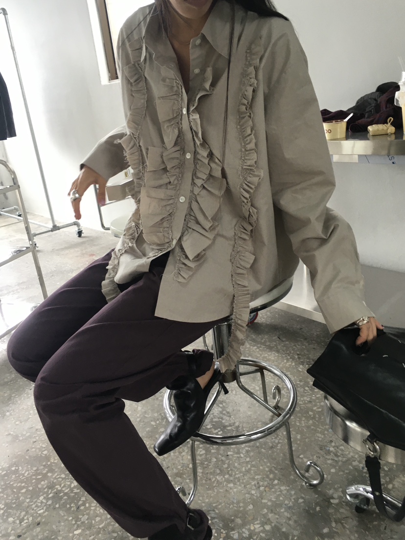 TREMA韓國代購女士新品推薦時尚熱賣休閑職業襯衫蕾絲衫褶邊TREMA襯衫/蕾絲衫
