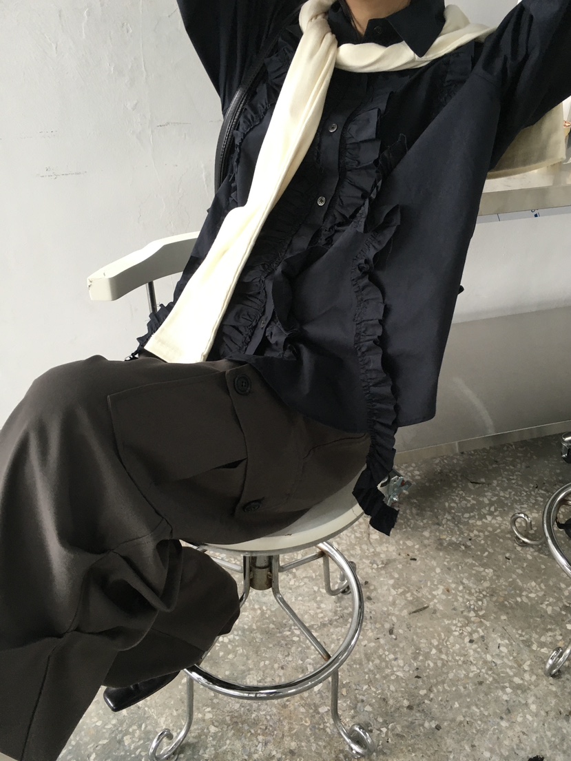 TREMA韓國代購女士新品推薦時尚熱賣休閑職業襯衫蕾絲衫褶邊TREMA襯衫/蕾絲衫