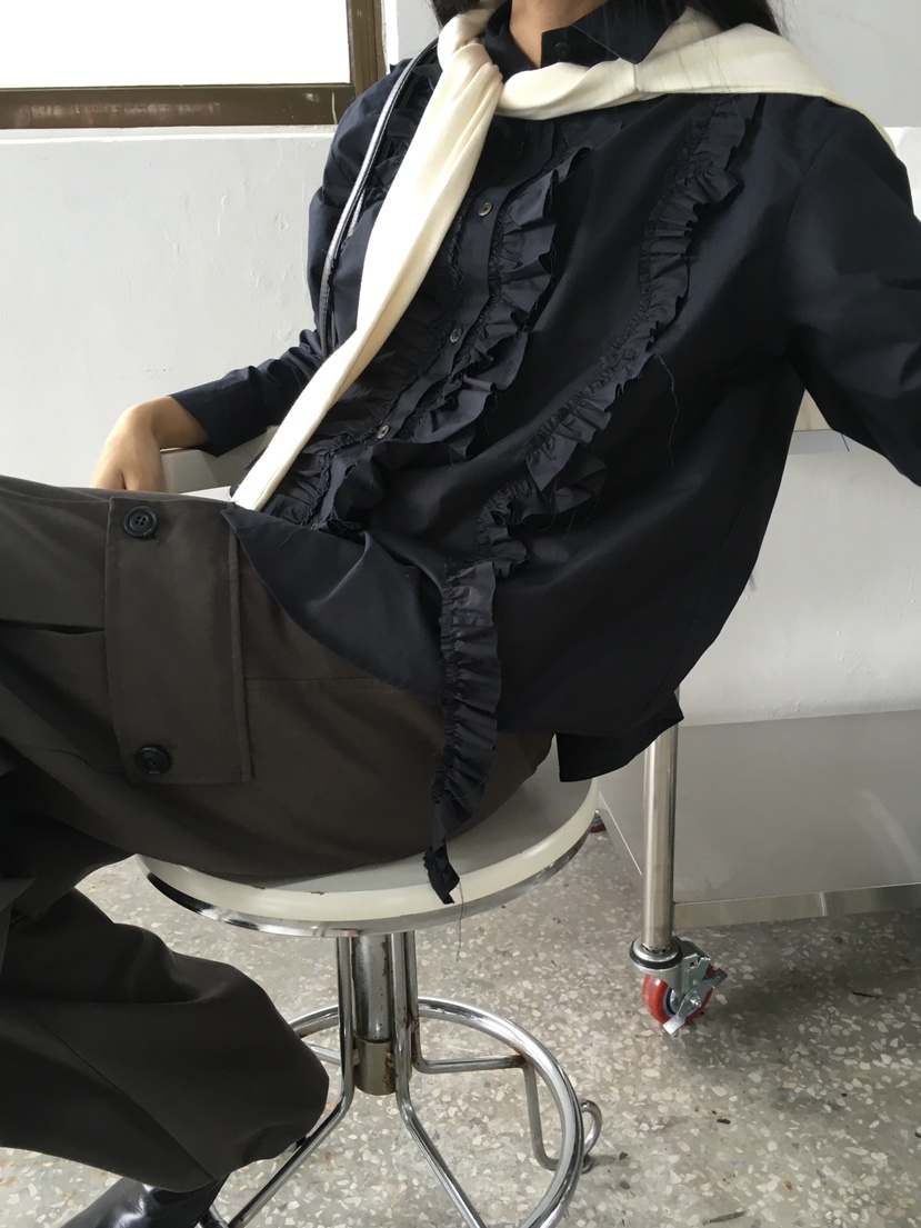 TREMA韓國代購女士新品推薦時尚熱賣休閑職業襯衫蕾絲衫褶邊TREMA襯衫/蕾絲衫