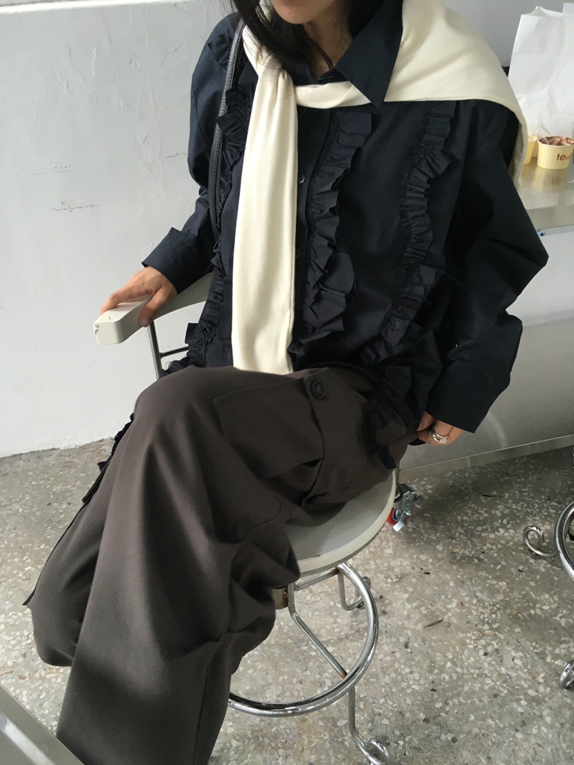TREMA韓國代購女士新品推薦時尚熱賣休閑職業襯衫蕾絲衫褶邊TREMA襯衫/蕾絲衫