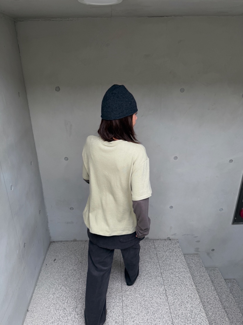 OLI SEOUL韓國代購女士新品人氣真品時尚熱賣長袖T恤撞色OLI SEOUL長袖T恤