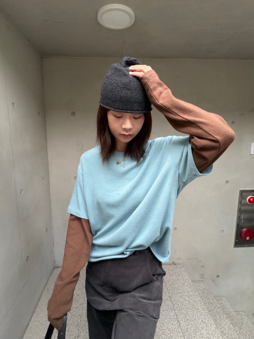 OLI SEOUL韓國代購女士新品人氣真品時尚熱賣長袖T恤撞色OLI SEOUL長袖T恤