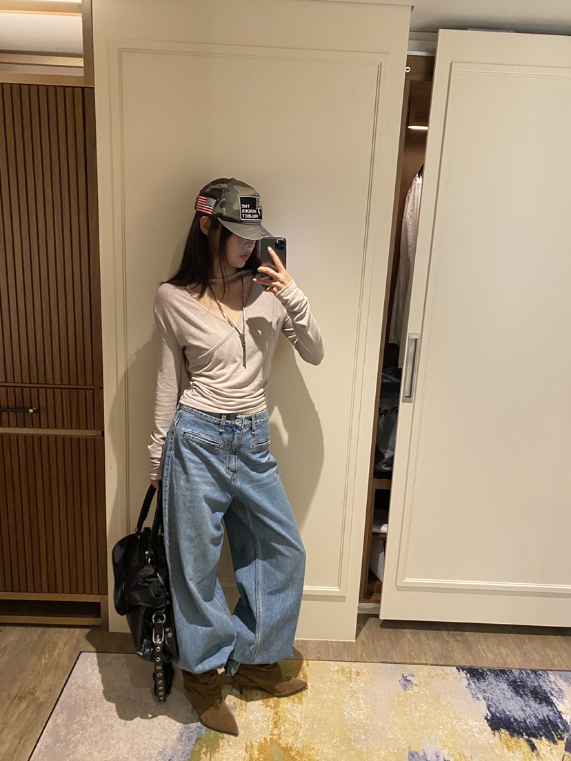 FOUREIGHT東大門實拍女裝新款熱賣時尚職業休閑長袖T恤褶皺FOUR EIGHT長袖T恤