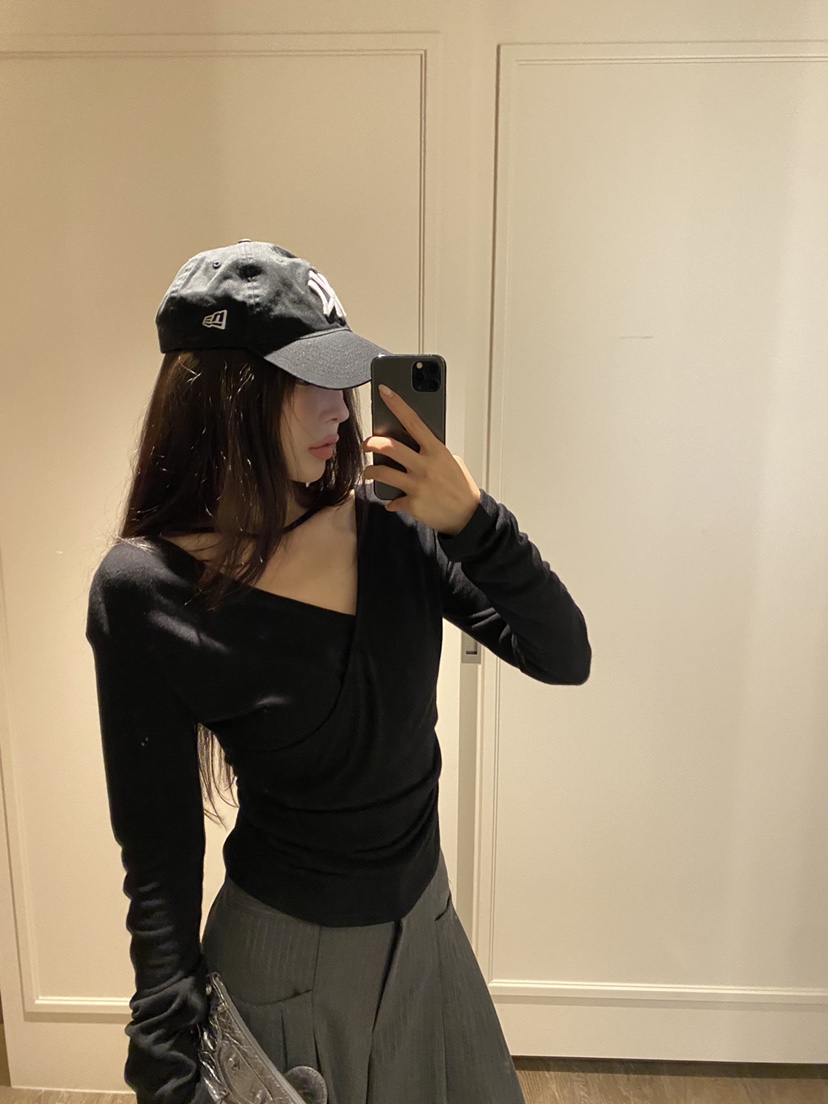 FOUREIGHT東大門實拍女裝新款熱賣時尚職業休閑長袖T恤褶皺FOUR EIGHT長袖T恤