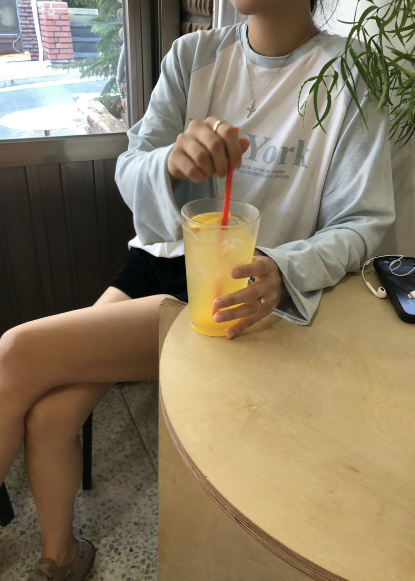OUPPT東大門實拍女裝新款休閑時尚真品推薦長袖T恤插肩袖OUPPT長袖T恤
