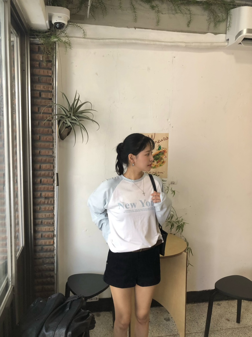 OUPPT東大門實拍女裝新款休閑時尚真品推薦長袖T恤插肩袖OUPPT長袖T恤