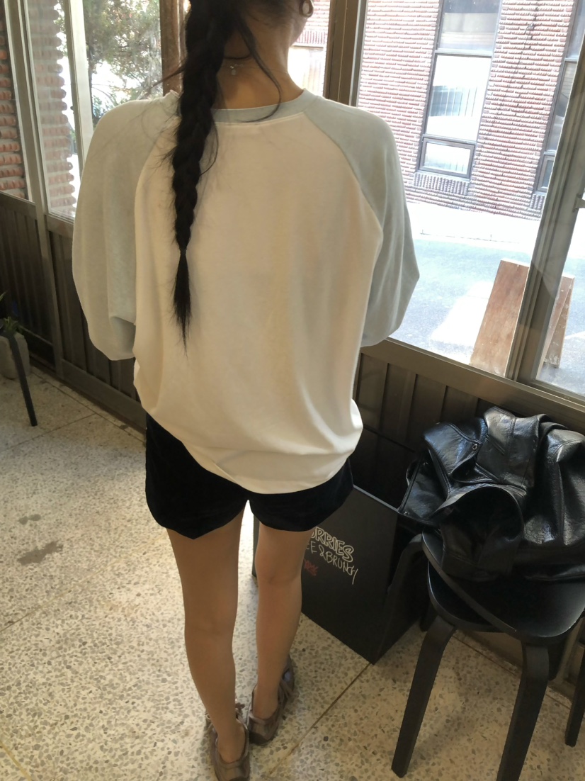 OUPPT東大門實拍女裝新款休閑時尚真品推薦長袖T恤插肩袖OUPPT長袖T恤