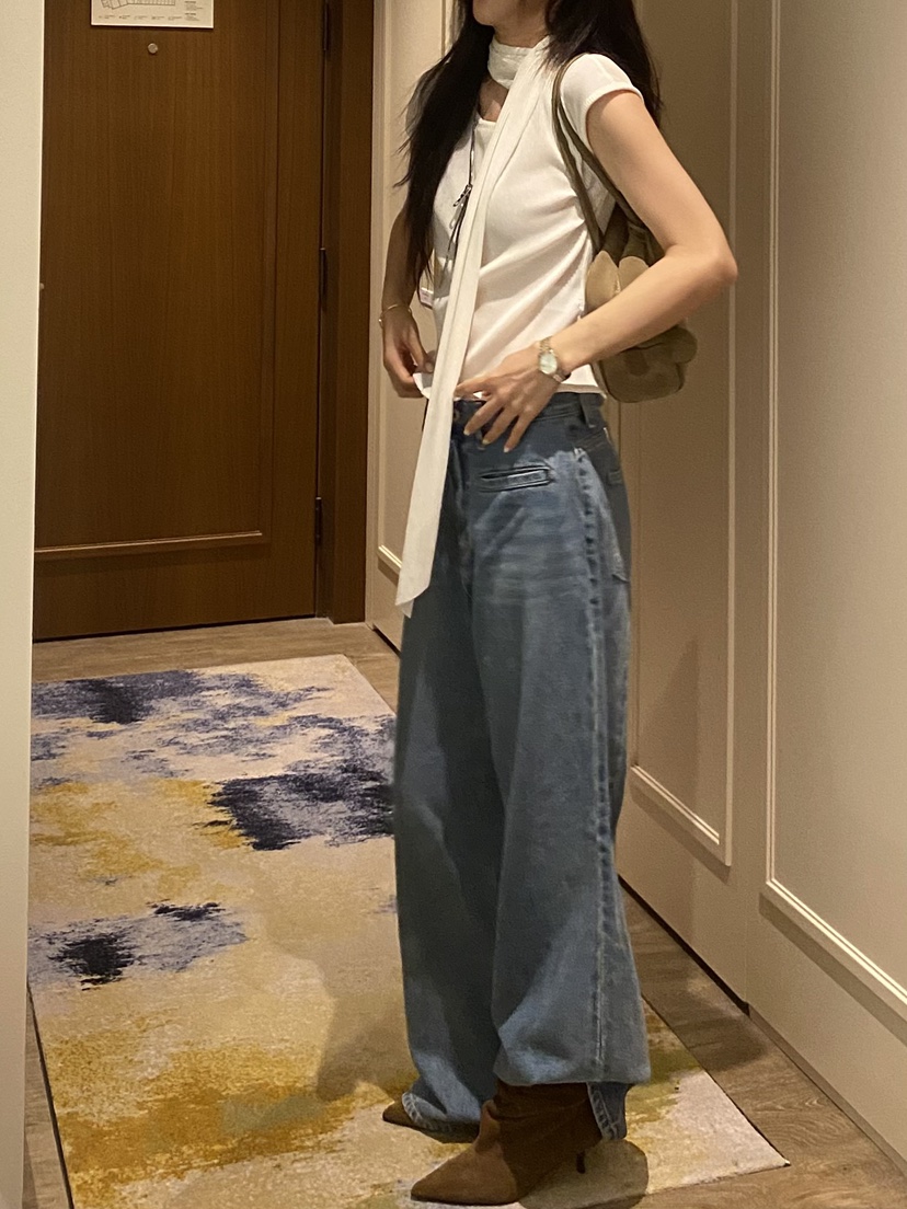 FOUREIGHT韓國直郵女士新款休閑時尚推薦熱賣襯衫蕾絲衫褶皺FOUR EIGHT襯衫/蕾絲衫