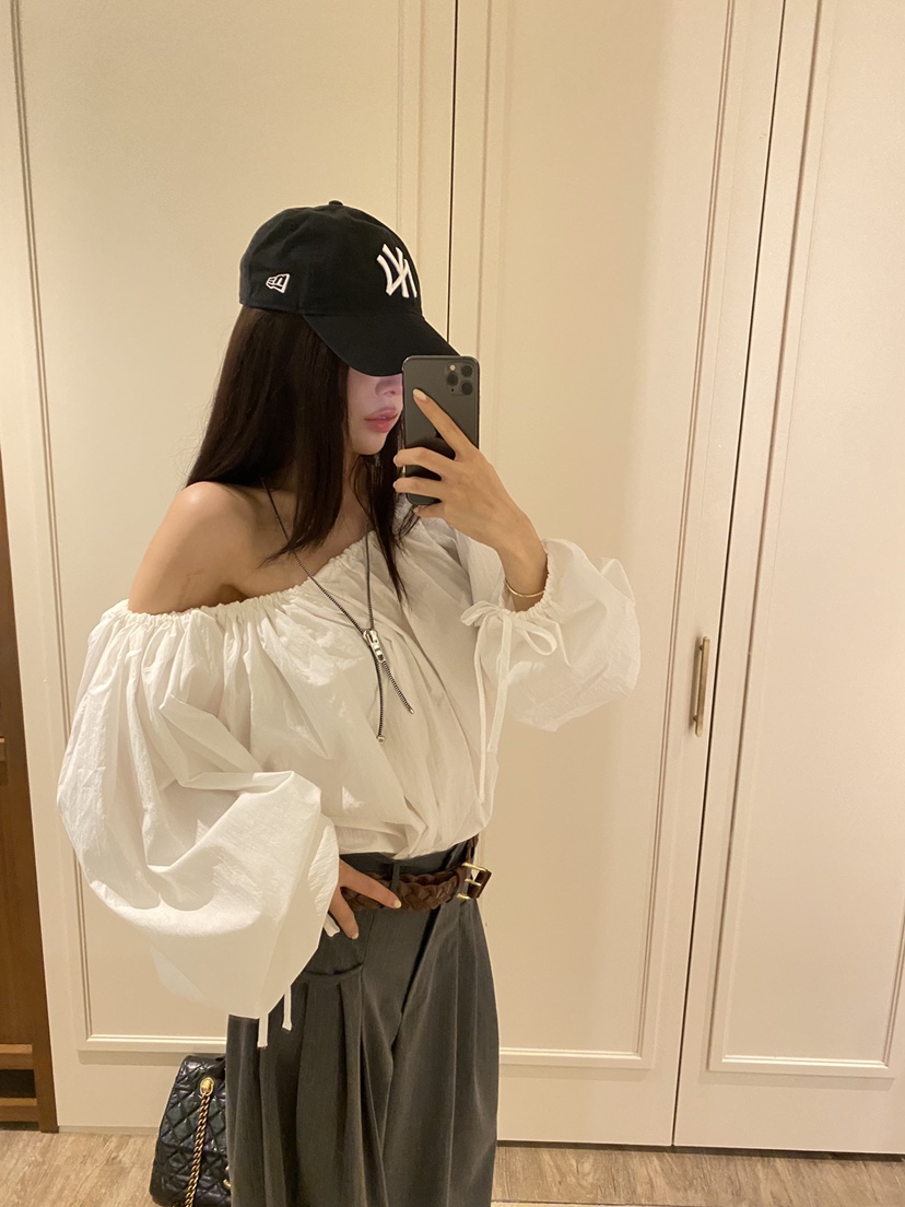 FOUREIGHT韓國代購女士新款職業推薦時尚熱賣真品襯衫蕾絲衫FOUR EIGHT襯衫/蕾絲衫