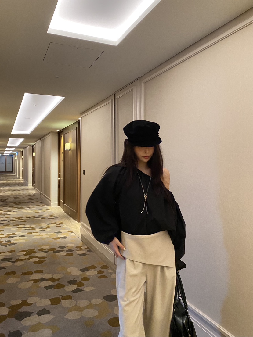 FOUREIGHT韓國代購女士新款職業推薦時尚熱賣真品襯衫蕾絲衫FOUR EIGHT襯衫/蕾絲衫