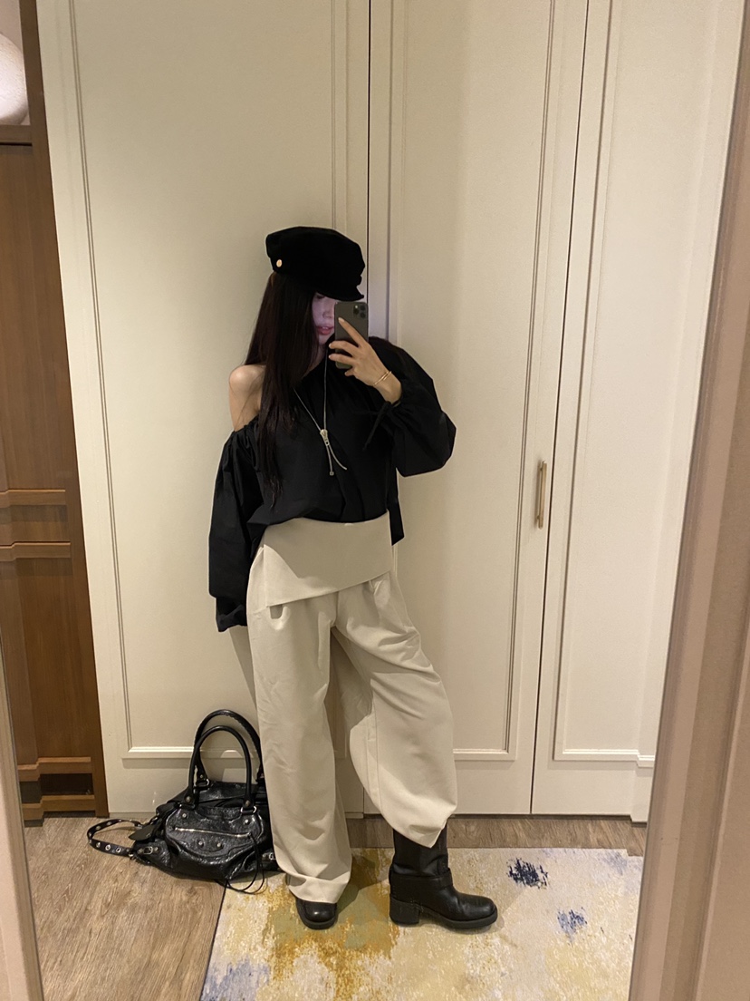 FOUREIGHT韓國代購女士新款職業推薦時尚熱賣真品襯衫蕾絲衫FOUR EIGHT襯衫/蕾絲衫