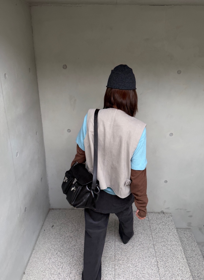 OLI SEOUL韓國代購女士新品推薦真品人氣時尚休閑熱賣馬甲OLI SEOUL馬甲