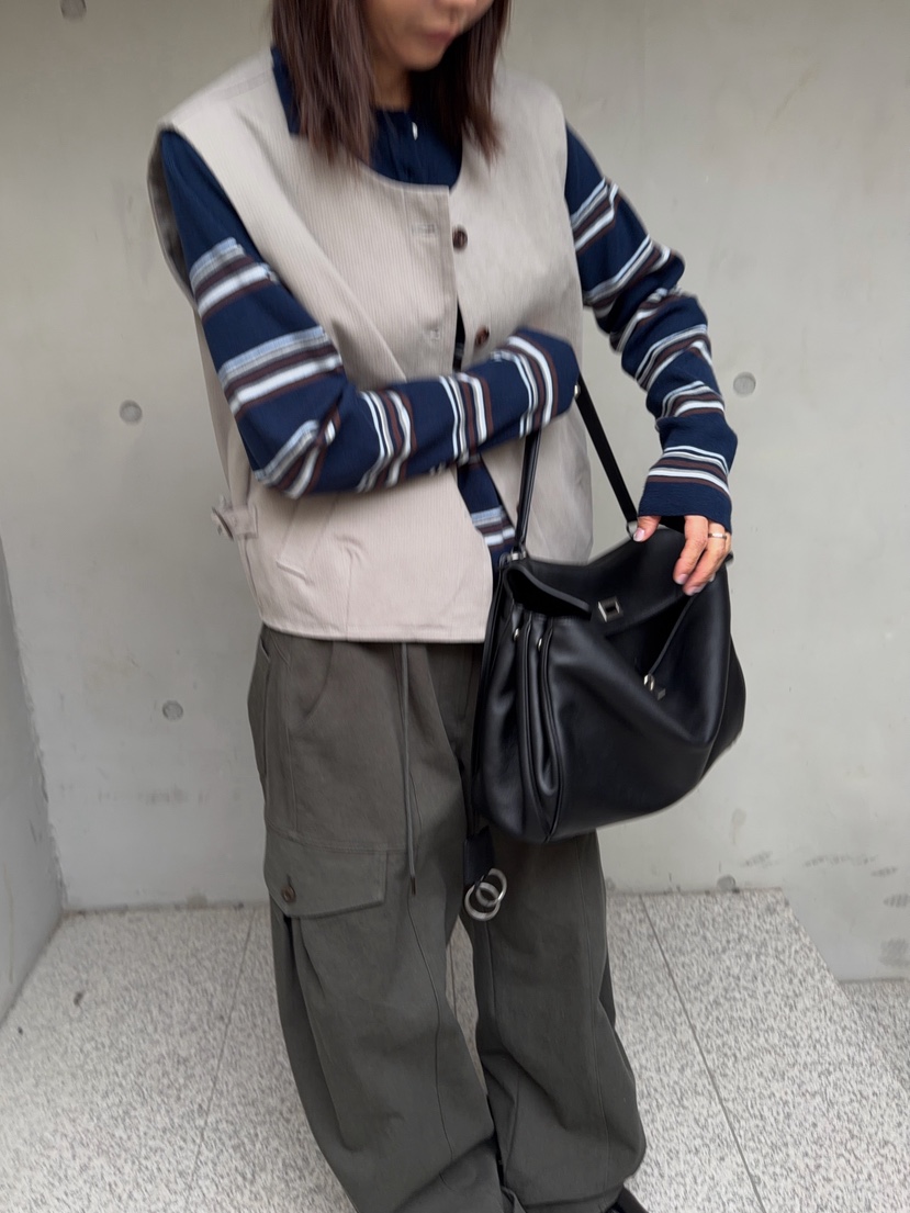 OLI SEOUL韓國代購女士新品推薦真品人氣時尚休閑熱賣馬甲OLI SEOUL馬甲