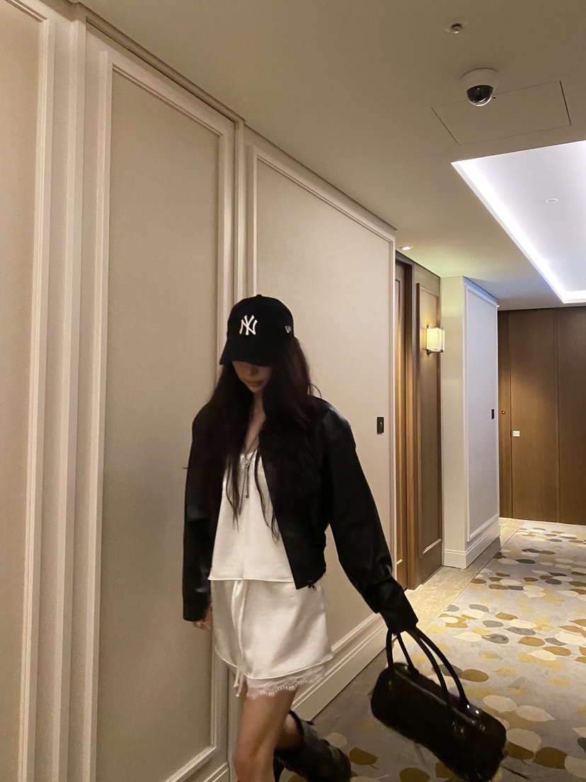 FOUREIGHT東大門直郵女裝新款真品休閑熱賣推薦時尚人氣皮衣FOUR EIGHT皮衣