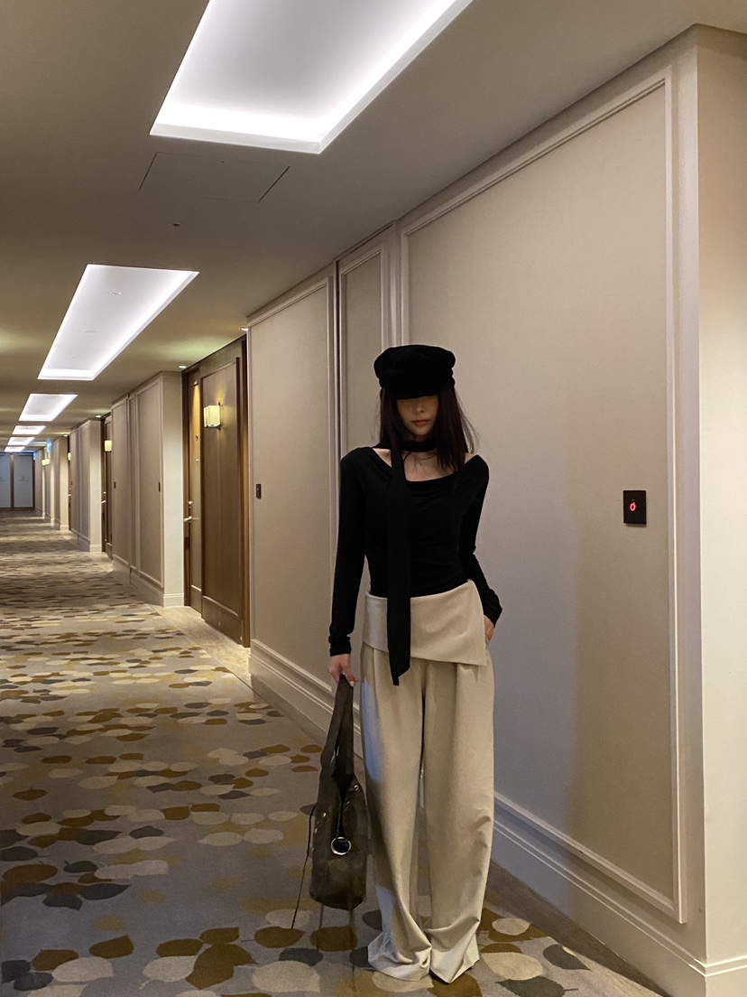 FOUREIGHT東大門代購女士新款時尚熱賣長袖T恤含脖帶披肩FOUR EIGHT長袖T恤