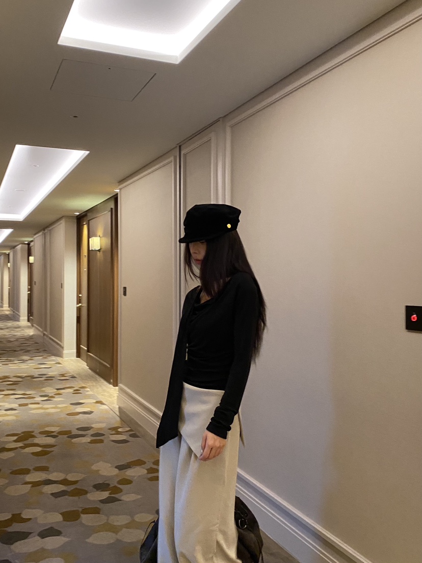 FOUREIGHT東大門代購女士新款時尚熱賣長袖T恤含脖帶披肩FOUR EIGHT長袖T恤