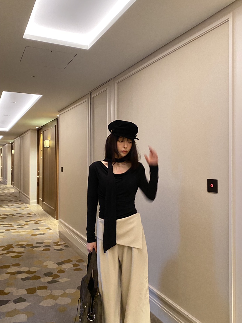 FOUREIGHT東大門代購女士新款時尚熱賣長袖T恤含脖帶披肩FOUR EIGHT長袖T恤