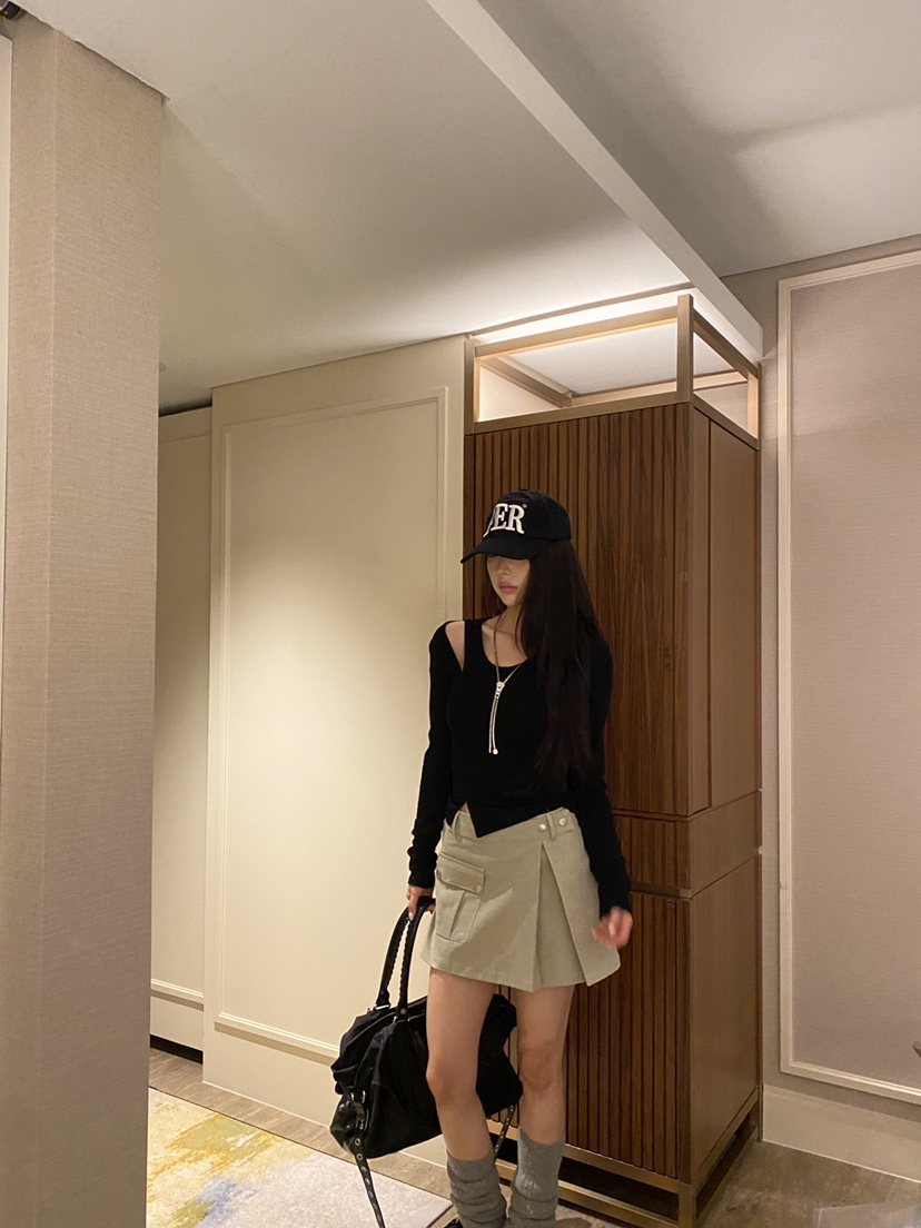 FOUREIGHT韓國直郵女士新品真品時尚職業熱賣休閑長袖T恤FOUR EIGHT長袖T恤