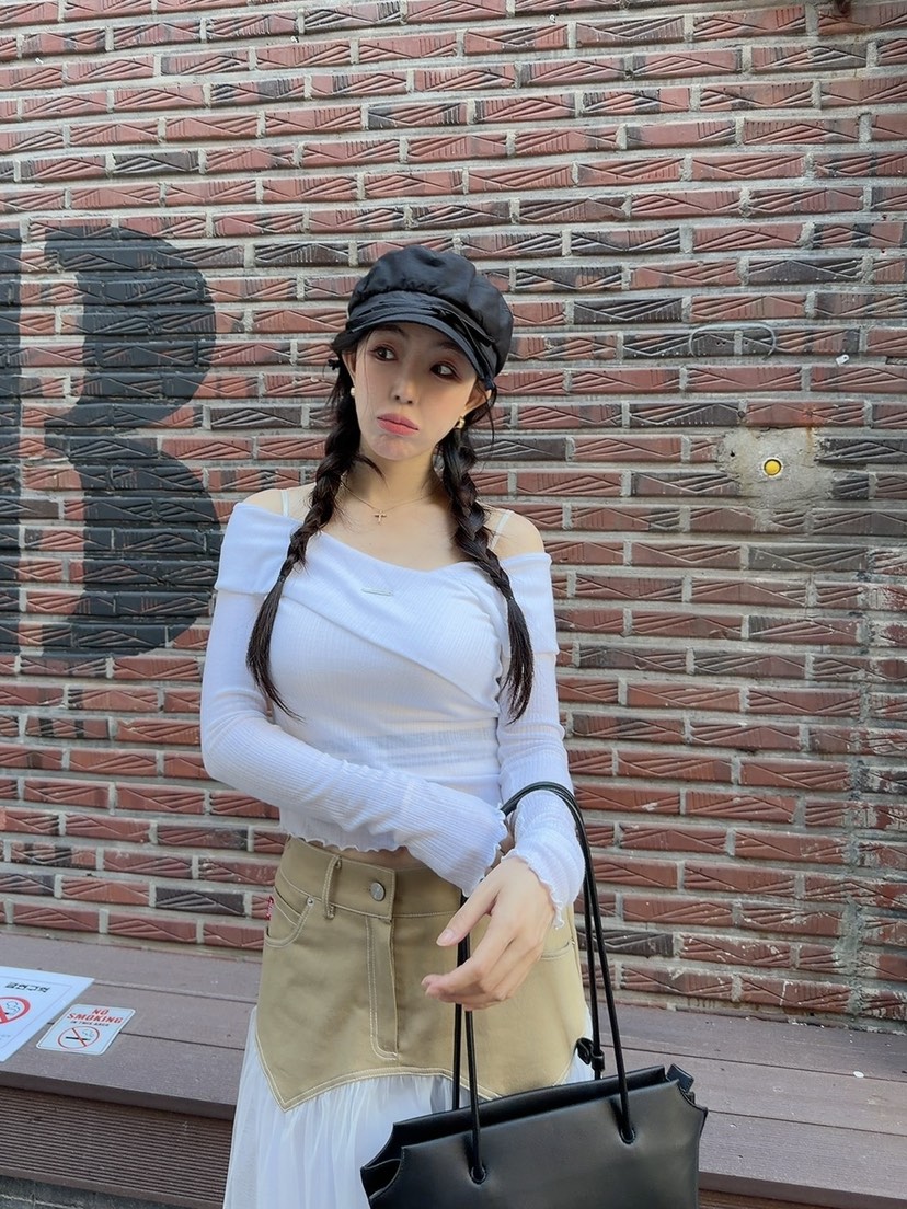 SEOUL PALETTE-Q東大門直郵女士新品時尚真品人氣長袖T恤SEOUL PALETTE-Q長袖T恤