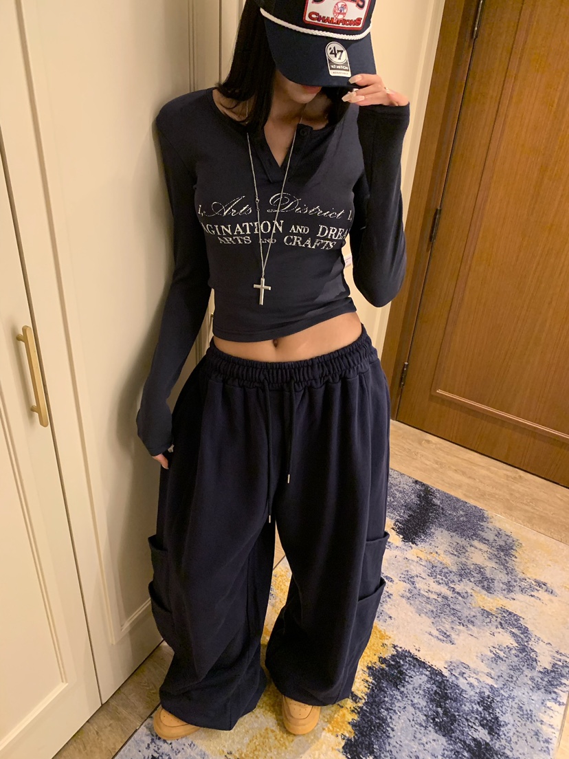 BADCALM東大門實拍女裝新款真品時尚熱賣休閑人氣長袖T恤BADCALM長袖T恤