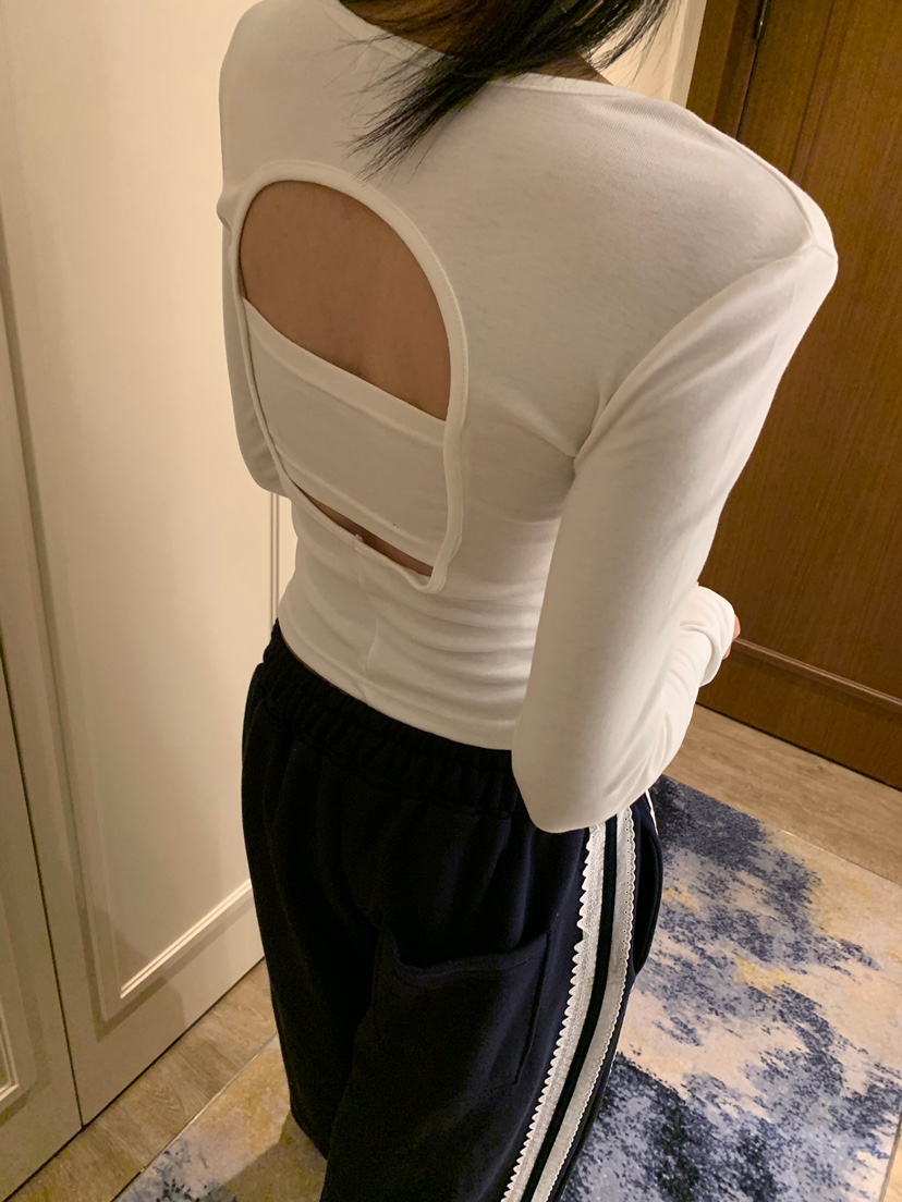 BADCALM東大門實拍女裝新款真品時尚熱賣休閑人氣長袖T恤BADCALM長袖T恤