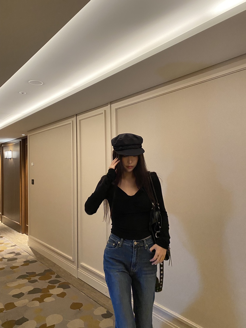 FOUREIGHT東大門直郵女士新品推薦職業真品時尚長袖T恤紗布FOUR EIGHT長袖T恤