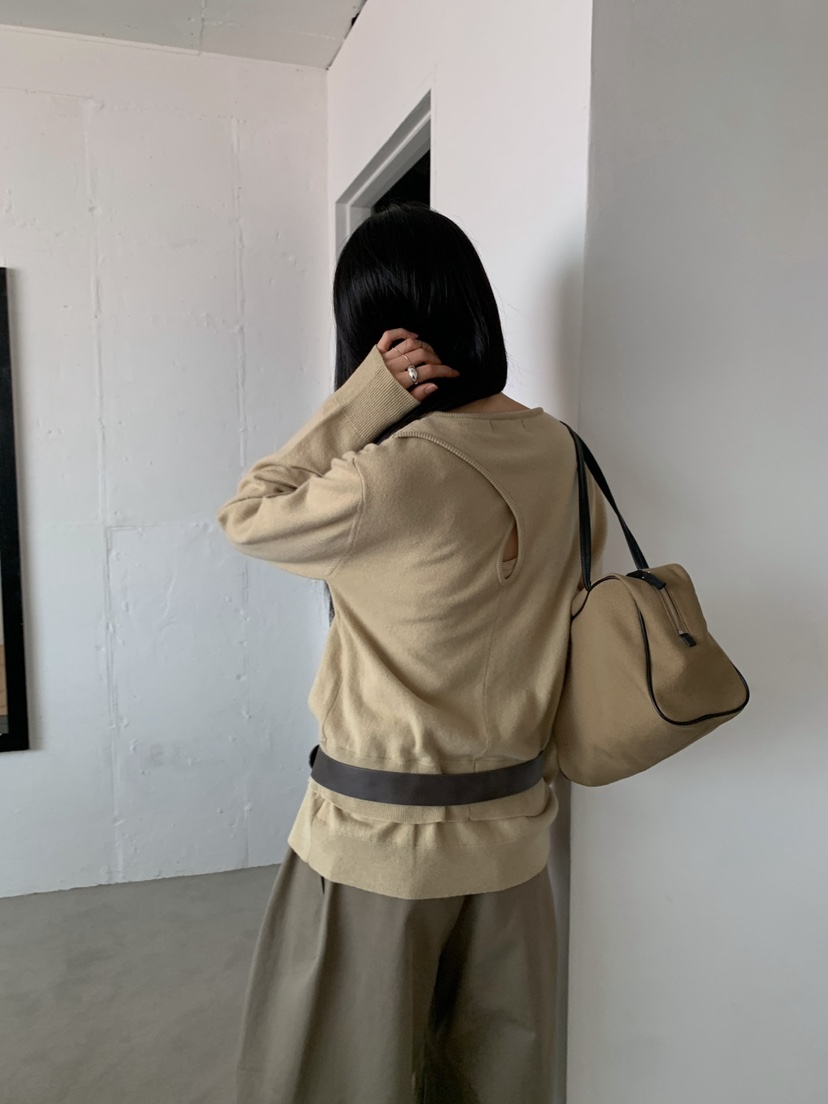 J SHOP韓國直郵女裝新品休閑推薦人氣熱賣時尚衛衣雙層開衩J_SHOP衛衣