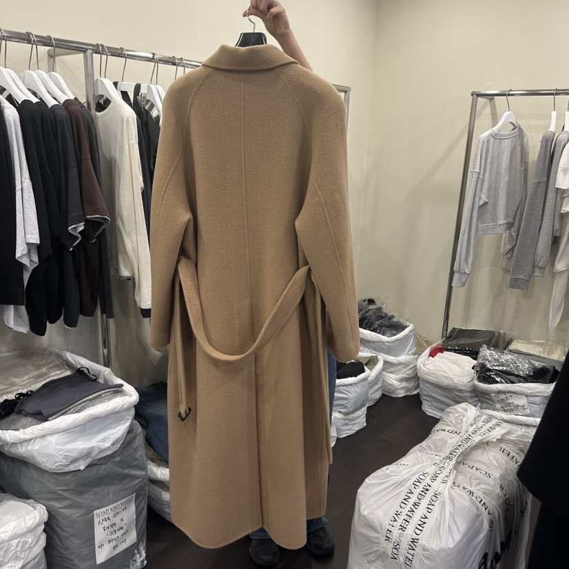 OUTFIT/SOAP AMD WATER韓國代購女士新品熱賣中長款大衣含腰帶OUTFIT/SOAP AMD WATER中長款大衣