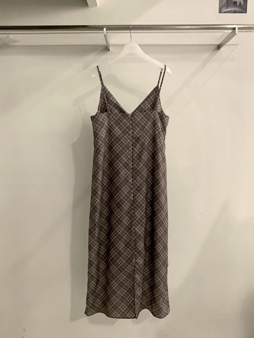 TRUE東大門直郵女裝新品真品人氣時尚推薦休閑熱賣連衣裙OPSTRUE連衣裙