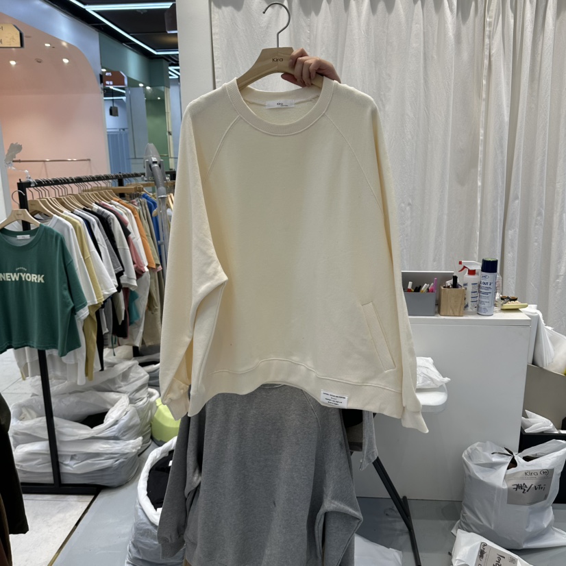 IN KIRA韓國代購女裝新款時尚人氣真品熱賣推薦休閑衛衣IN KIRA衛衣圖色1