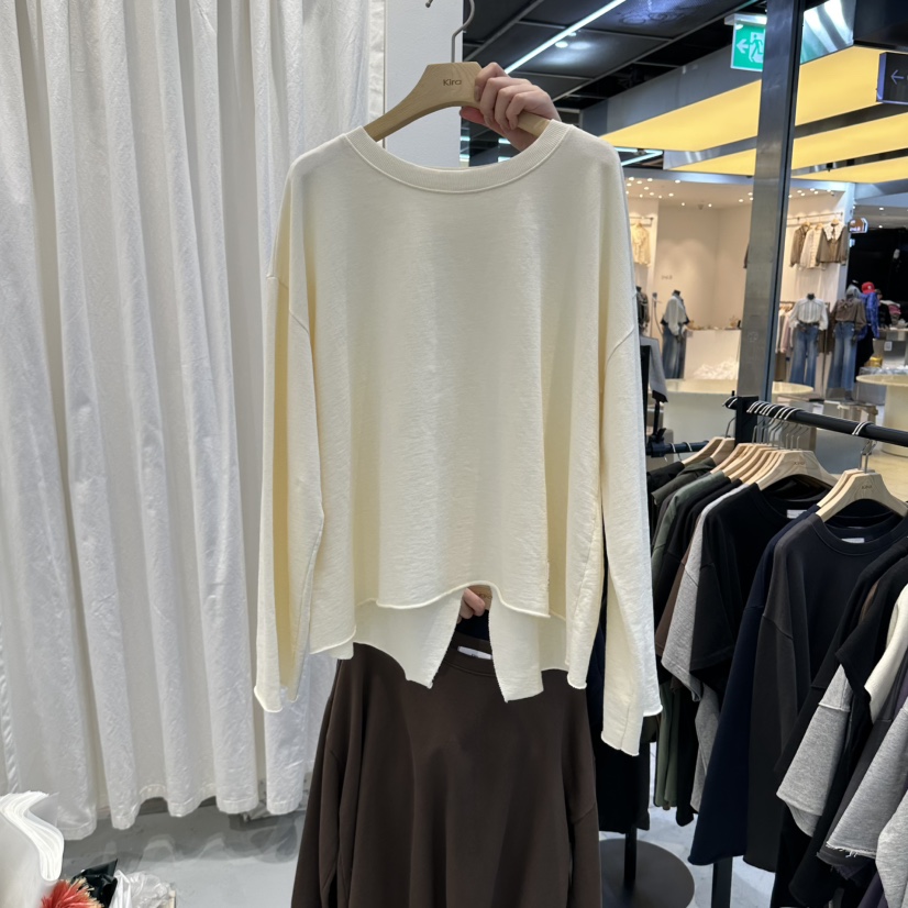 IN KIRA東大門直郵女裝新品真品熱賣人氣時尚推薦長袖T恤IN KIRA長袖T恤圖色1