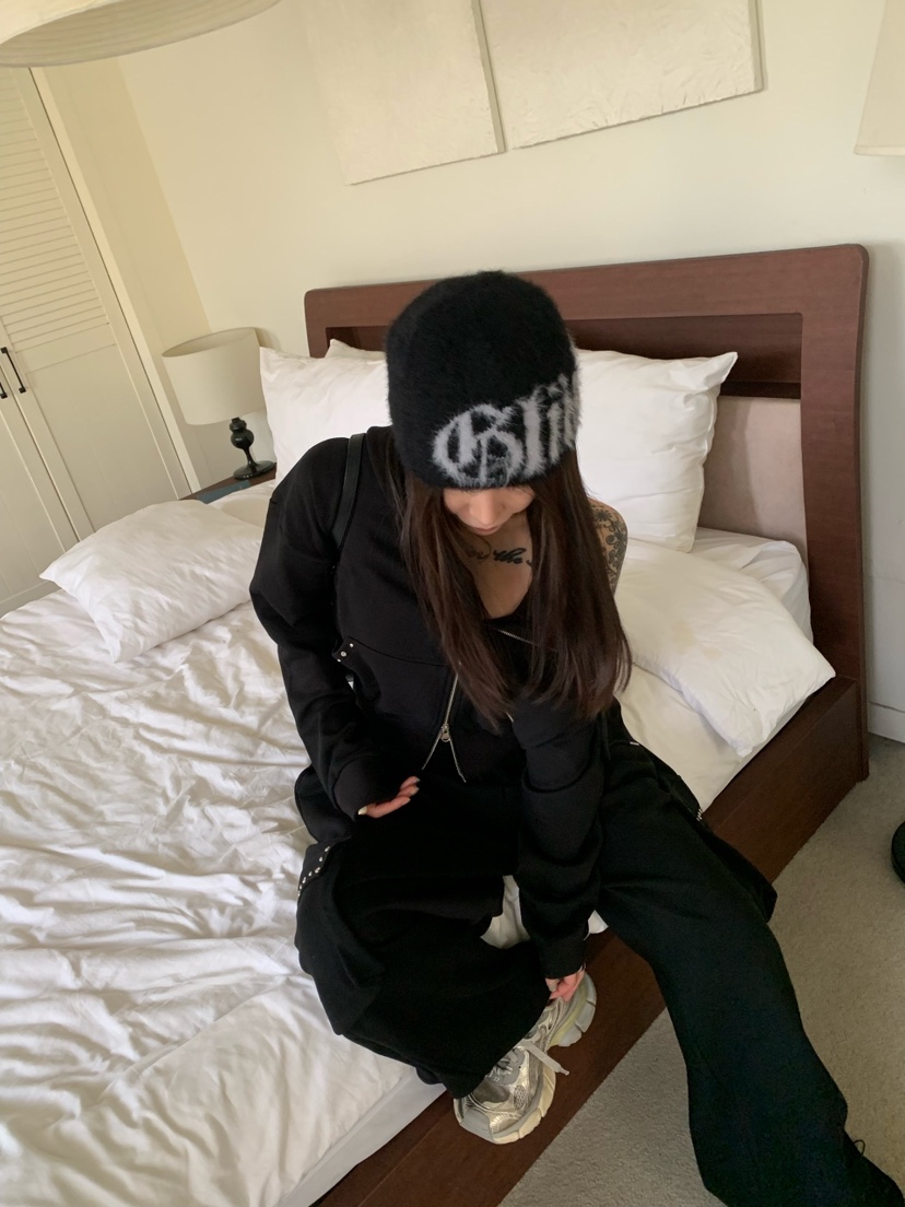 OKIE韓國代購女裝新款人氣時尚推薦真品休閑熱賣套裝OKIE套裝