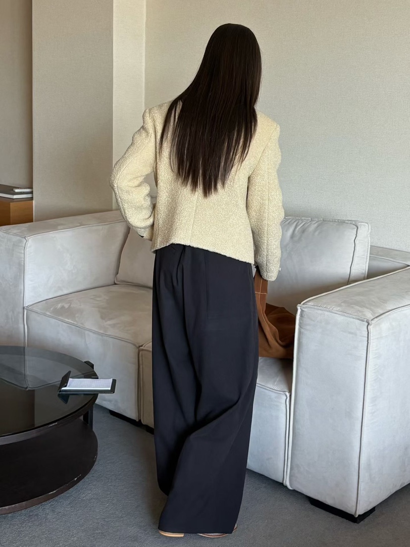 BINUS東大門代購女士新品真品熱賣休閑時尚推薦人氣短款大衣BINUS短款大衣
