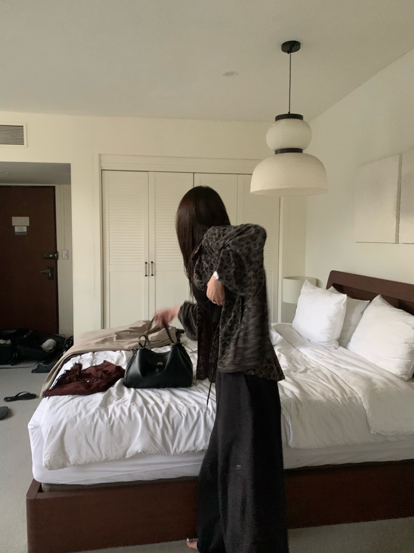 OKIE東大門直郵女士新品人氣推薦真品襯衫蕾絲衫復古豹紋OKIE襯衫/蕾絲衫