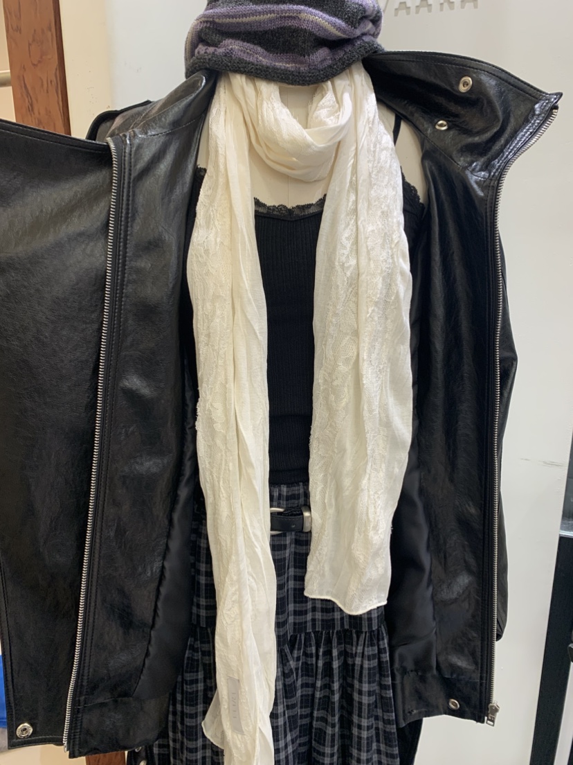 VAARA東大門代購女士新品真品人氣圍巾披肩麻花針織蕾絲圍巾VAARA圍巾/披肩圖色1