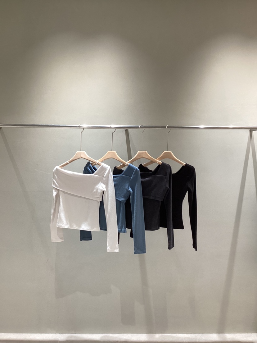 NEAR LEAP-P東大門直郵女士新品時尚推薦長袖T恤褶皺露肩NEAR LEAP/The N:L長袖T恤