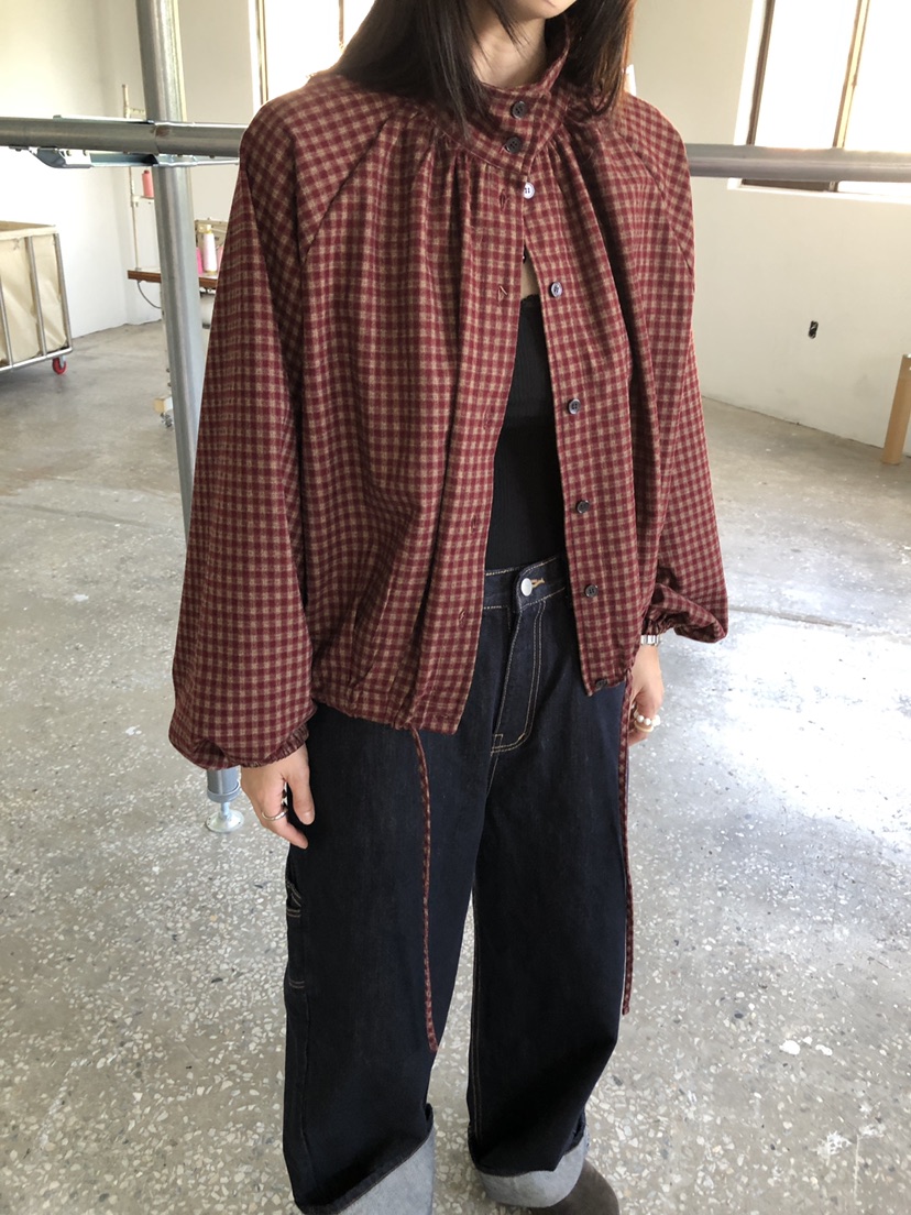 VAARA東大門直郵女裝新款熱賣時尚真品休閑襯衫蕾絲衫高領VAARA襯衫/蕾絲衫